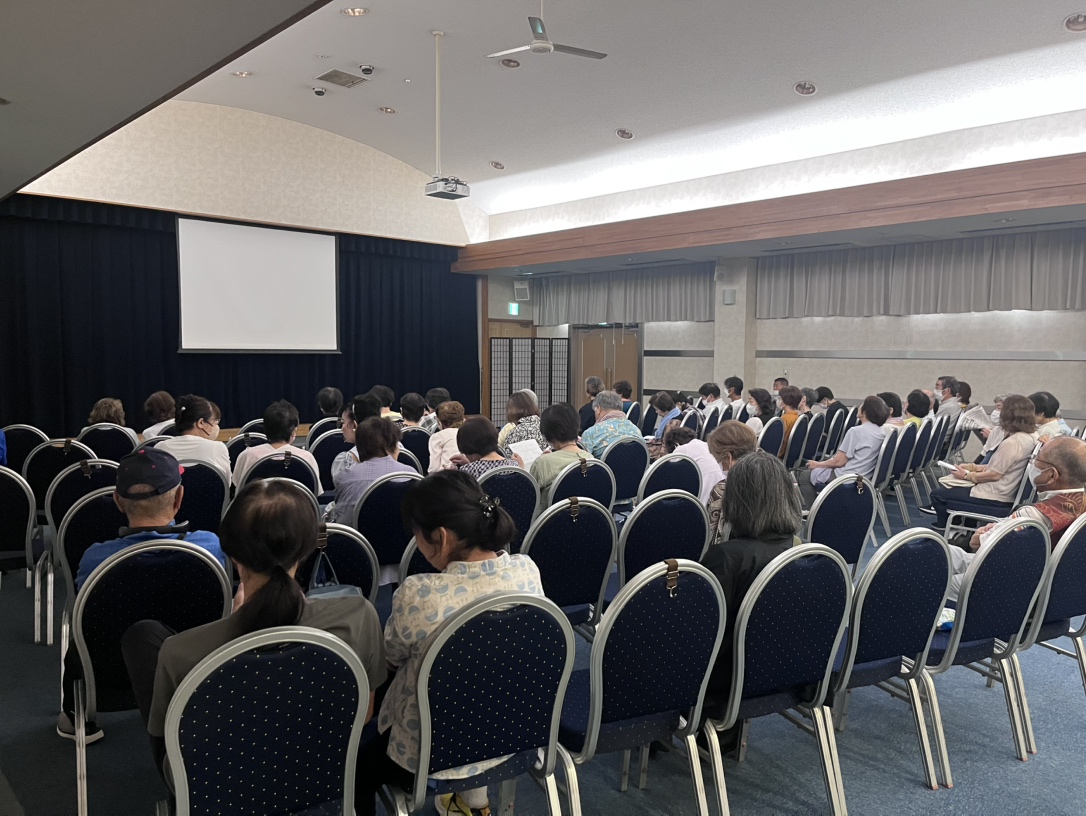 奈良県五條市 セレモニーホールながたにで開催した映画上映会の会場風景