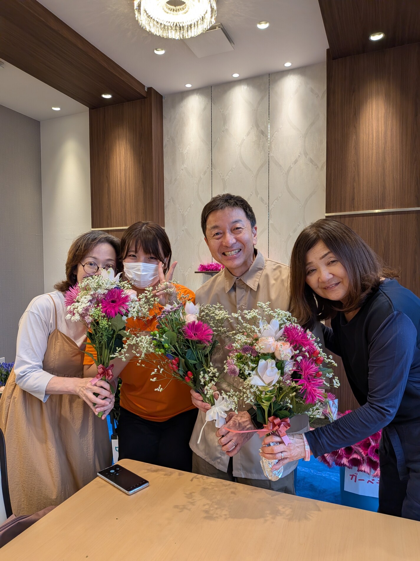 縁 葛城店のブーケ作り体験を楽しんだ皆さま